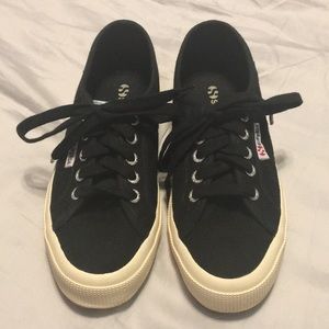 NWOT Superga Cotu Classic Sneaker/Shoe